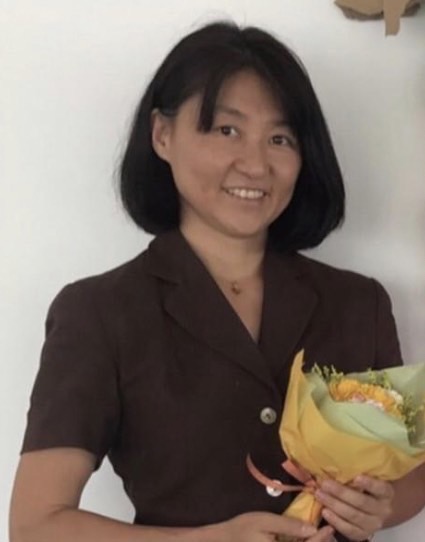 �X�^�b�t�Љ�