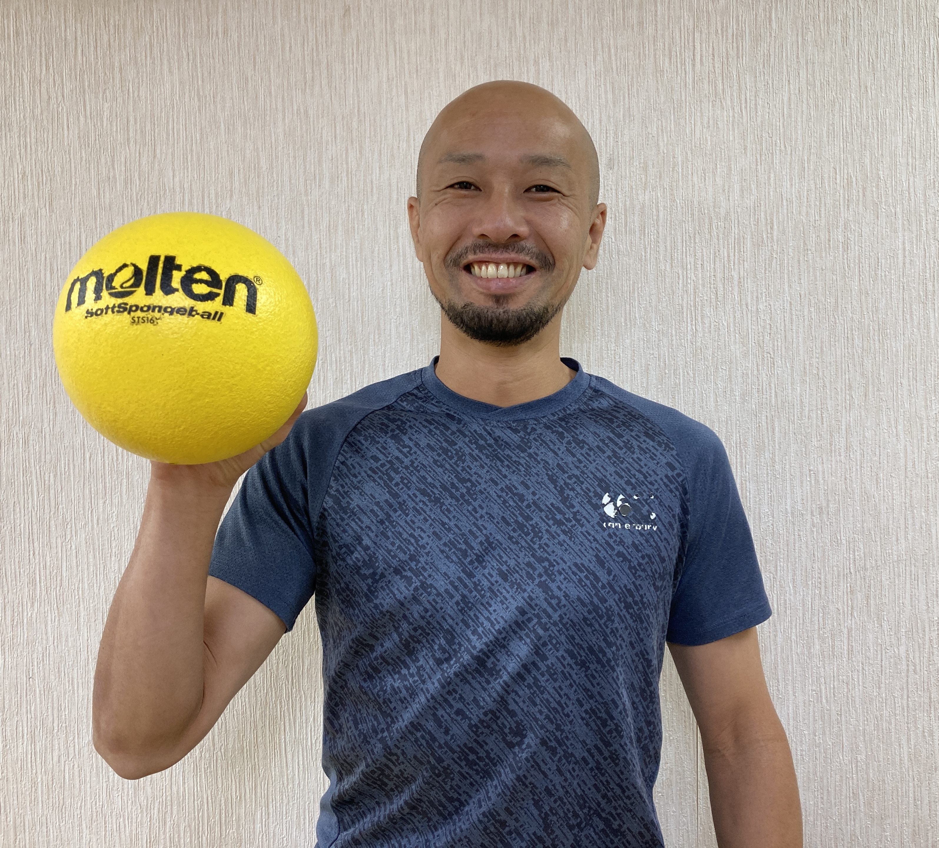 �X�^�b�t�Љ�